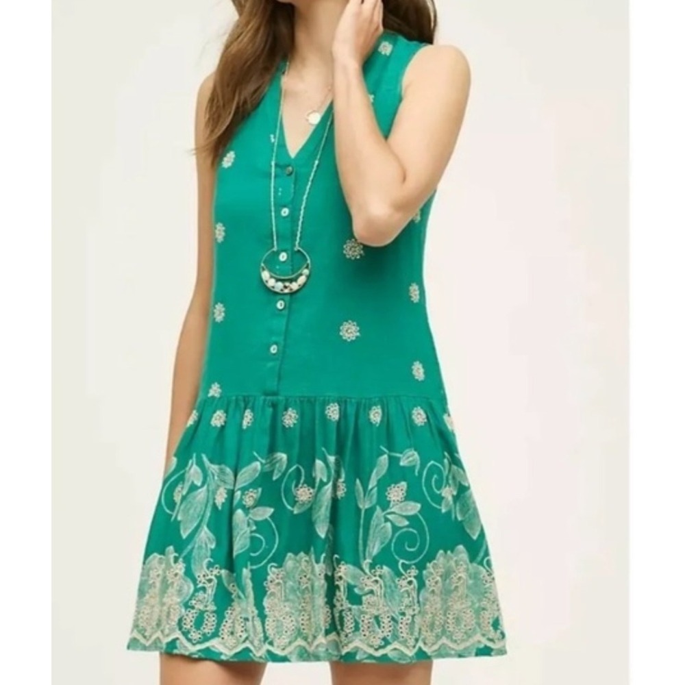Maeve Green Embroidered Drop Waist Dress Sleeveless‎ V Neck Button Front Mini